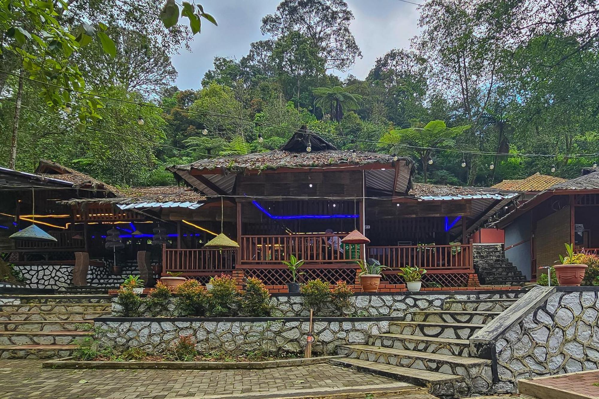 Bukit Senyum Residence Mitra Reddoorz Baruhtunggul エクステリア 写真